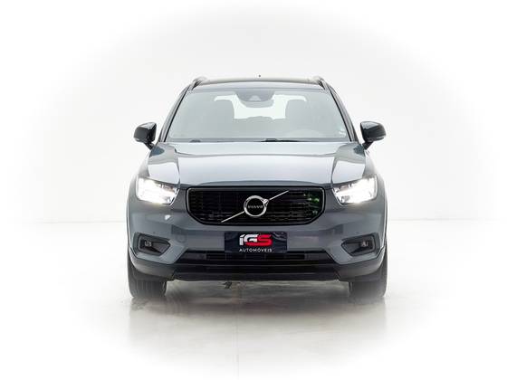 VOLVO XC40 1.5 T5 RECHARGE R-DESIGN GEARTRONIC